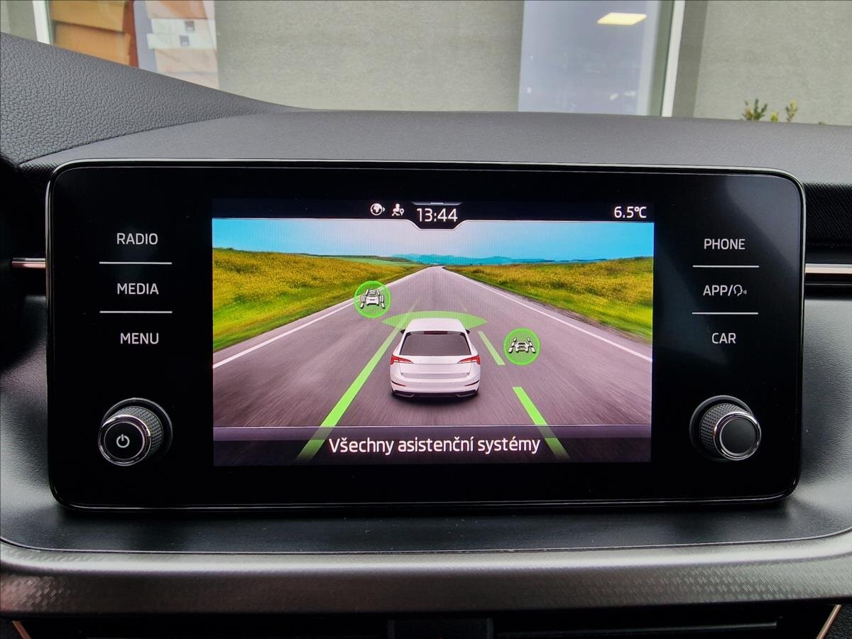 Škoda Scala Hatchback 999,0 81 kw