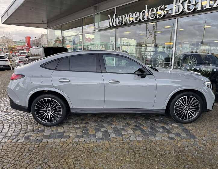 Mercedes-Benz GLC 27