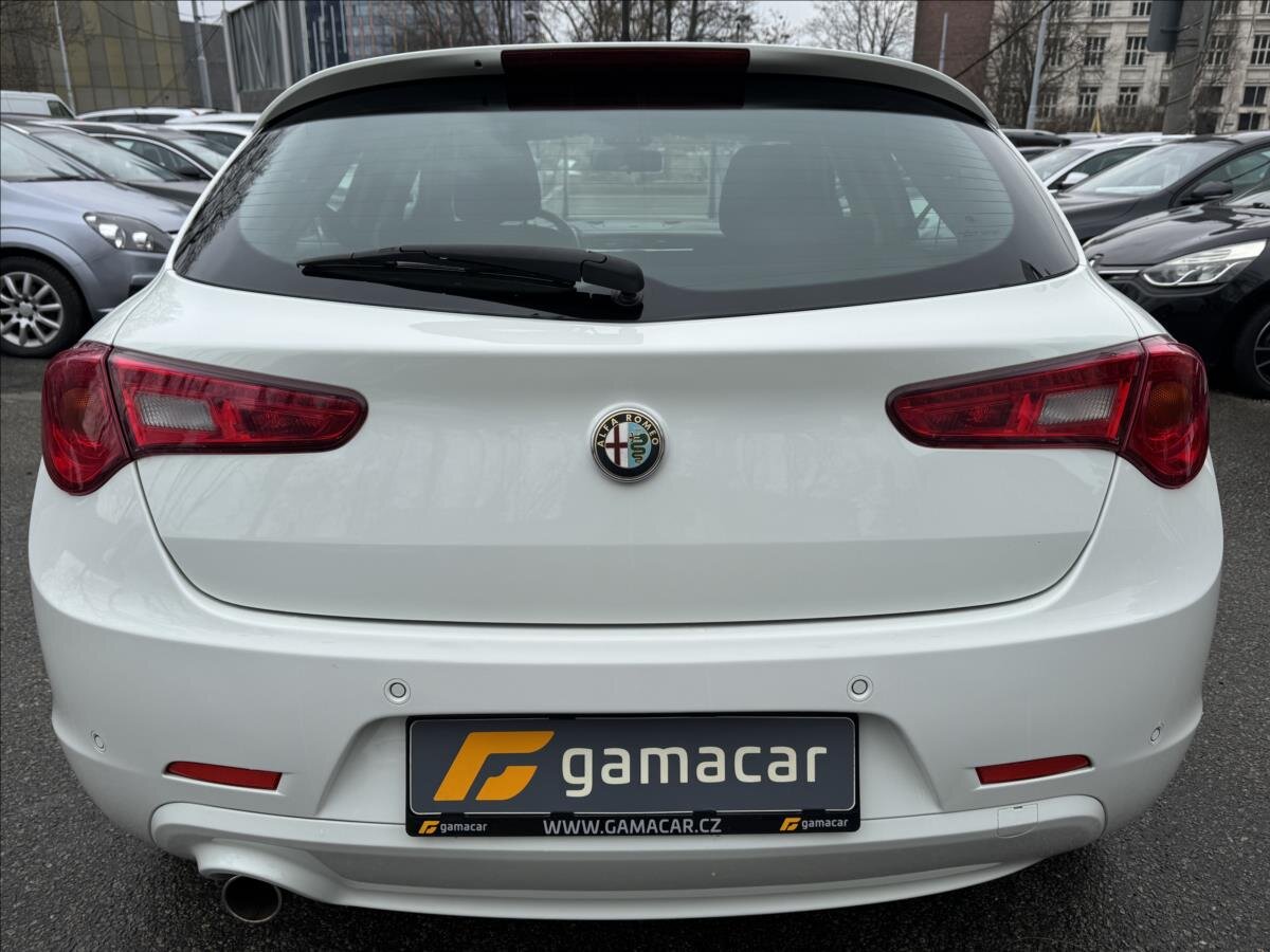 Alfa Romeo Giulietta Hatchback 1,4 l 125 kw