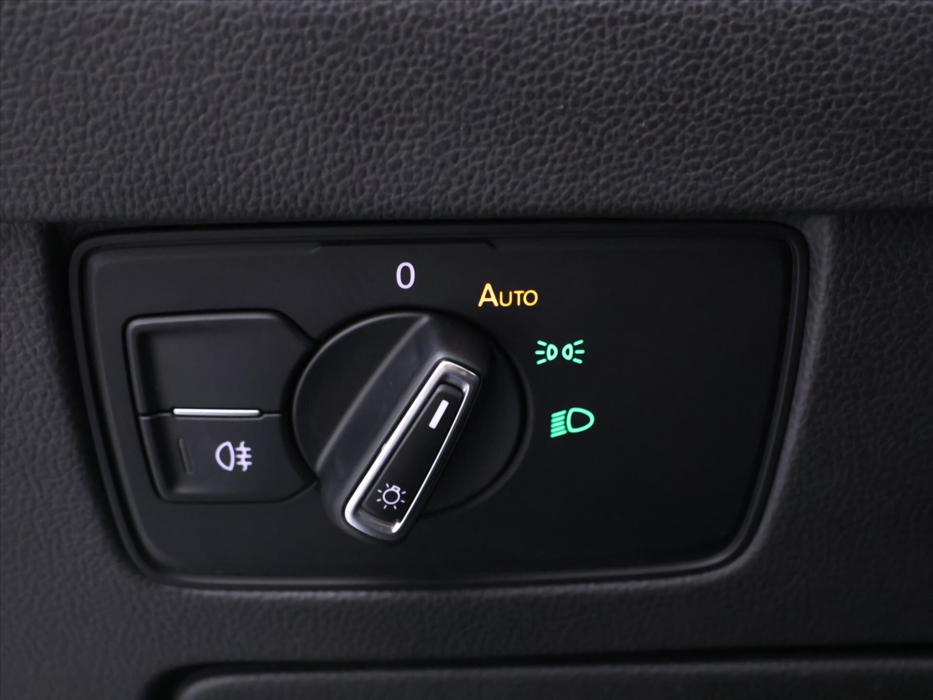 Volkswagen Passat Kombi 1,5 l 110 kw