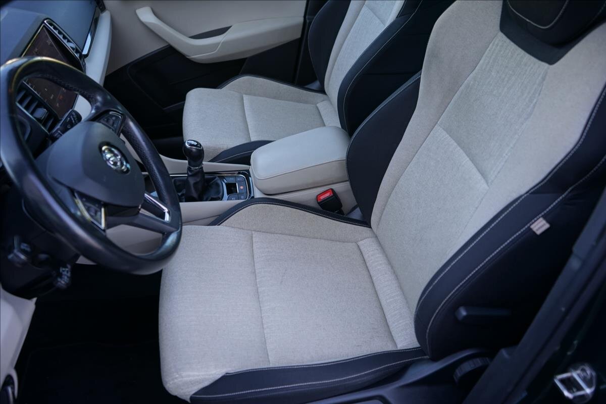 Škoda Karoq SUV / Terénní 2,0 l 110 kw