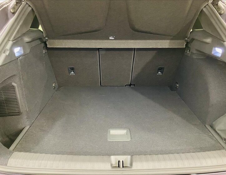 Cupra Terramar SUV / Terénní 1,5 l 200 kw