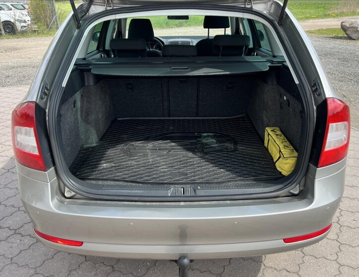 Škoda Octavia Kombi 1,6 l 77 kw