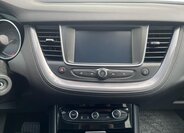 Opel Grandland X SUV / Terénní 2,0 l 130 kw