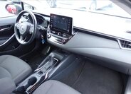 Toyota Corolla Sedan / Limuzína 1,6 l 97 kw