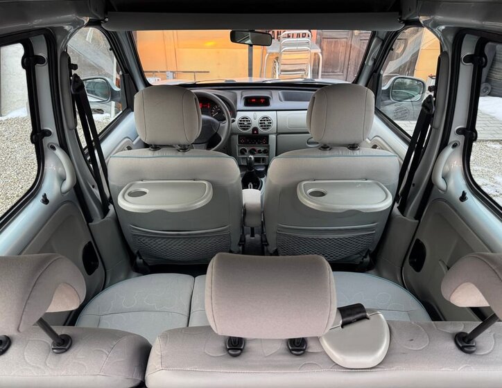 Renault Kangoo Kombi 1,5 l 62 kw