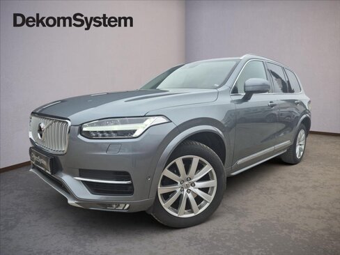 Volvo XC90 SUV / Terénní 2,0 l 165 kw