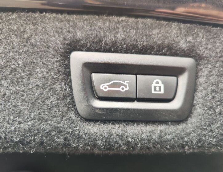 BMW Řada 5 Sedan / Limuzína 3,0 l 235 kw