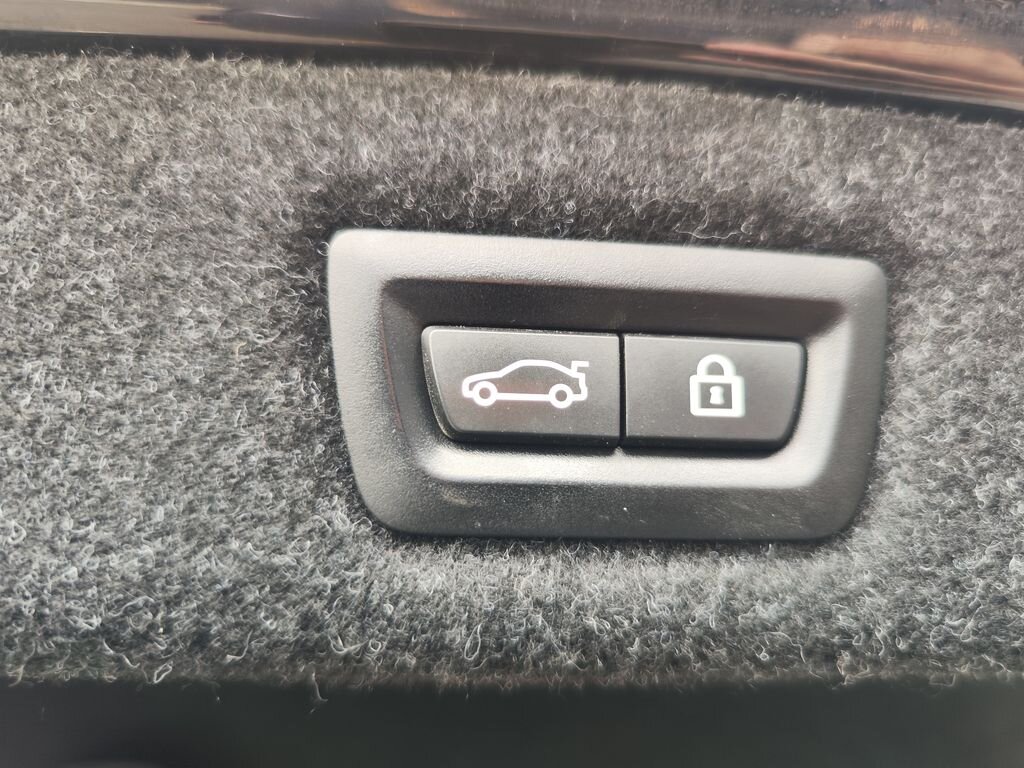 BMW Řada 5 Sedan / Limuzína 3,0 l 235 kw