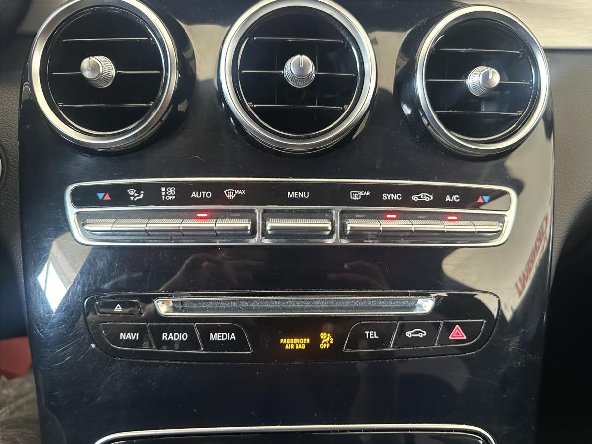 Mercedes-Benz Třídy C Kombi 2,1 l 125 kw