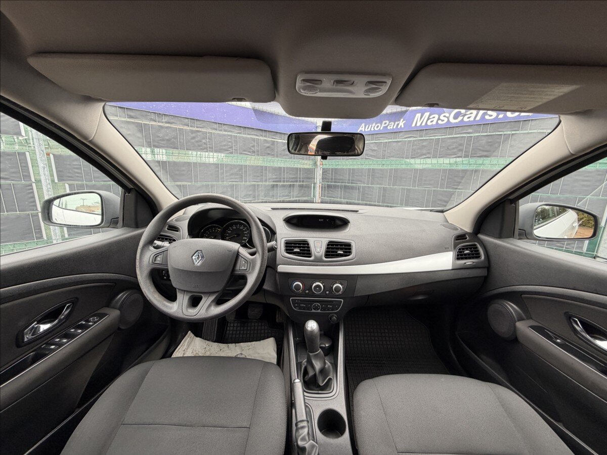 Renault Fluence Sedan / Limuzína 1,6 l 81 kw