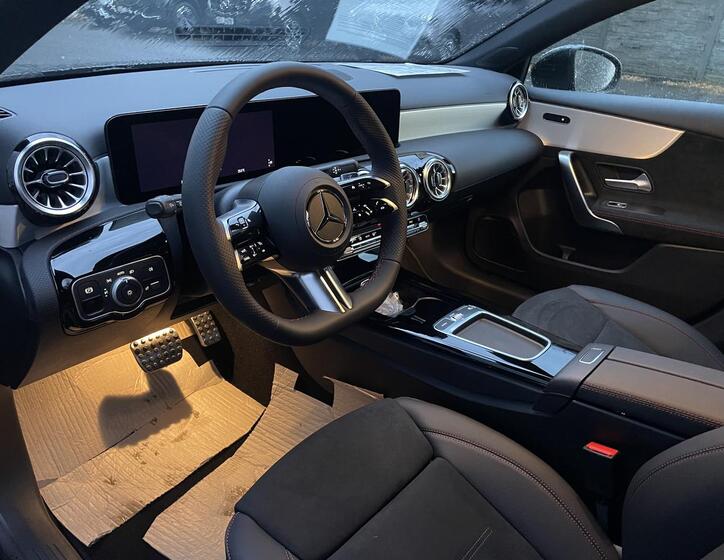 Mercedes-Benz Třídy A 6