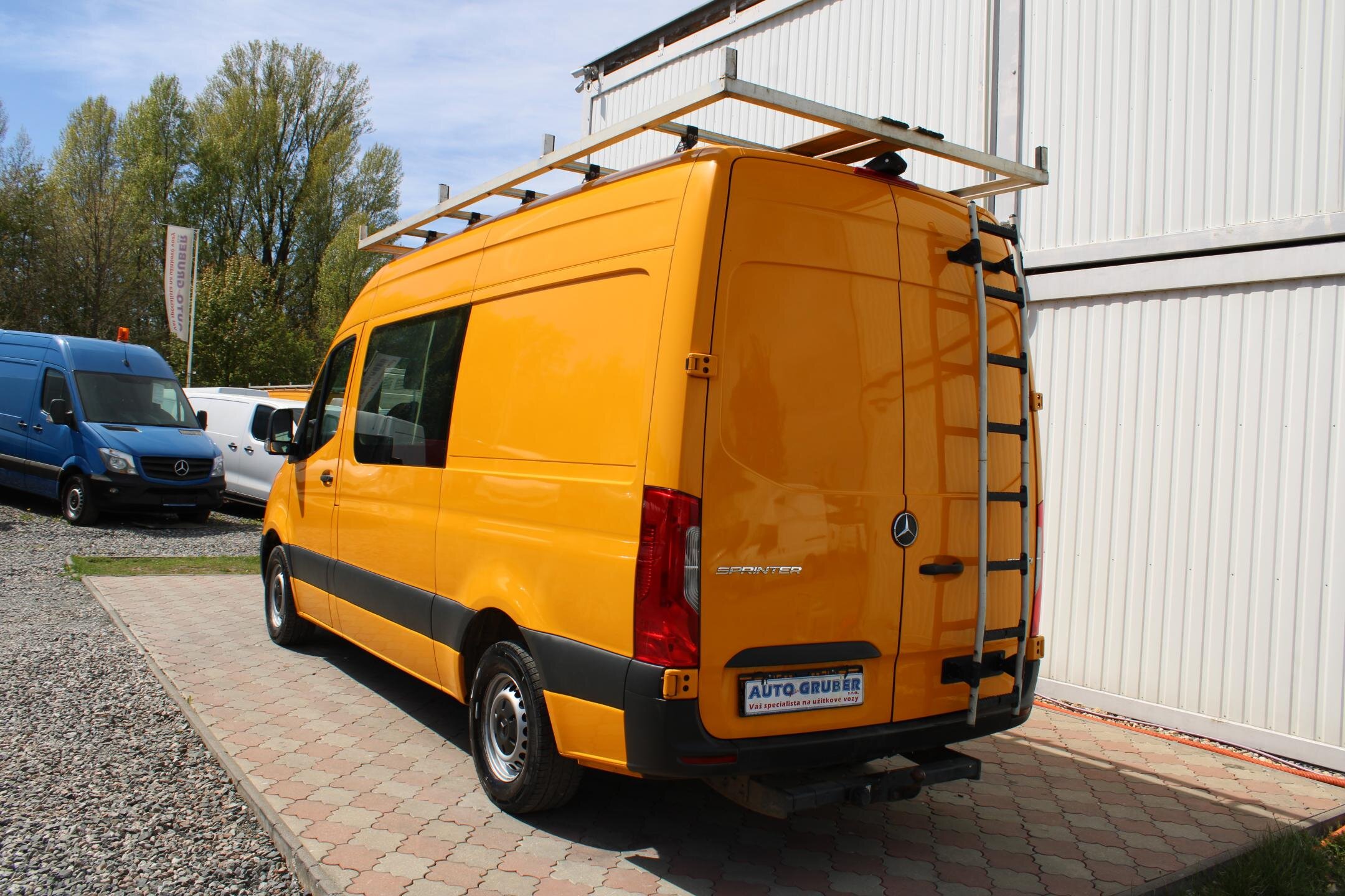 Mercedes-Benz Sprinter Užitková 2,1 l 120 kw