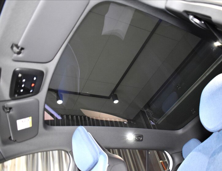 Volvo EX30 SUV / Terénní 0,0 315 kw