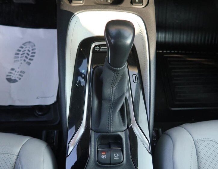 Toyota Corolla Kombi 2,0 l 132 kw