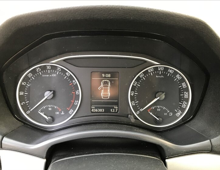 Škoda Octavia Sedan / Limuzína 1,9 l 77 kw