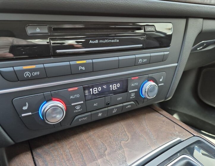 Audi A6 Sedan 2,8 l 150 kw