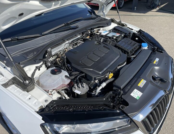 Škoda Superb Kombi 2,0 l 110 kw