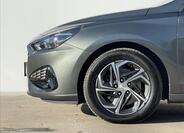Hyundai i30 19