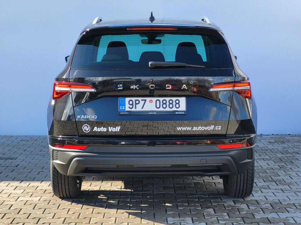 Škoda Karoq SUV / Terénní 1,5 l 110 kw