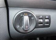 Volkswagen Touran Kombi 1,2 l 77 kw