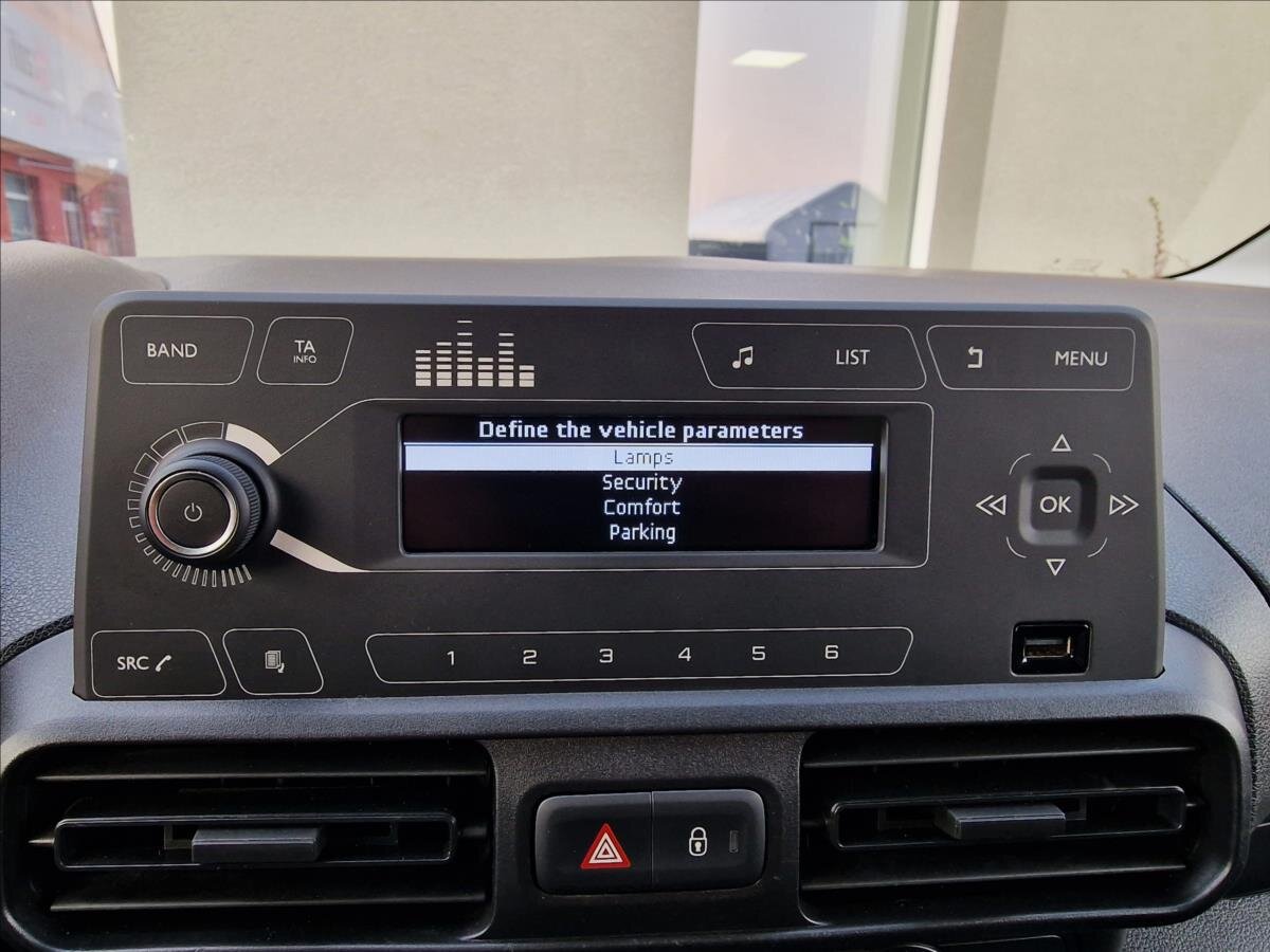 Opel Combo Skříň 1,5 l 75 kw