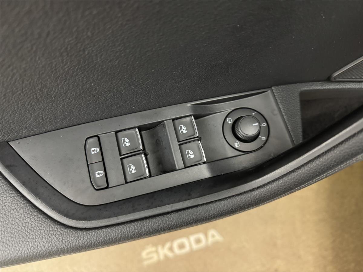 Škoda Superb Kombi 2,0 l 110 kw