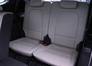 Hyundai Grand Santa Fe 16