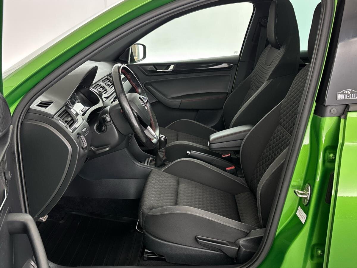 Škoda Rapid Hatchback 999,0 81 kw