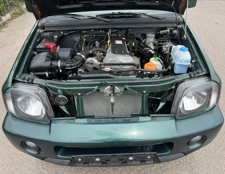 Suzuki Jimny SUV / Terénní 1,3 l 63 kw