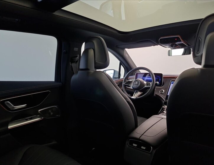 Mercedes-Benz EQE SUV 1,0 215 kw