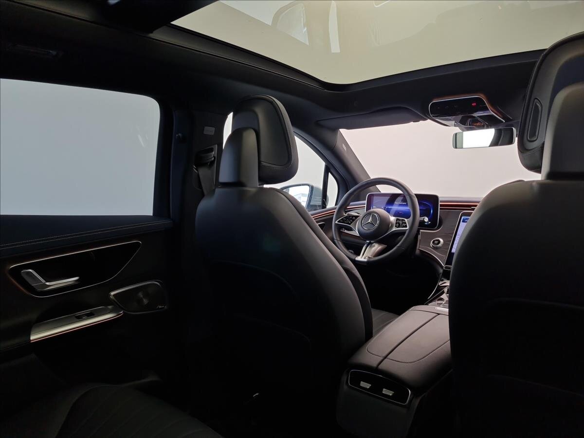 Mercedes-Benz EQE SUV 1,0 215 kw