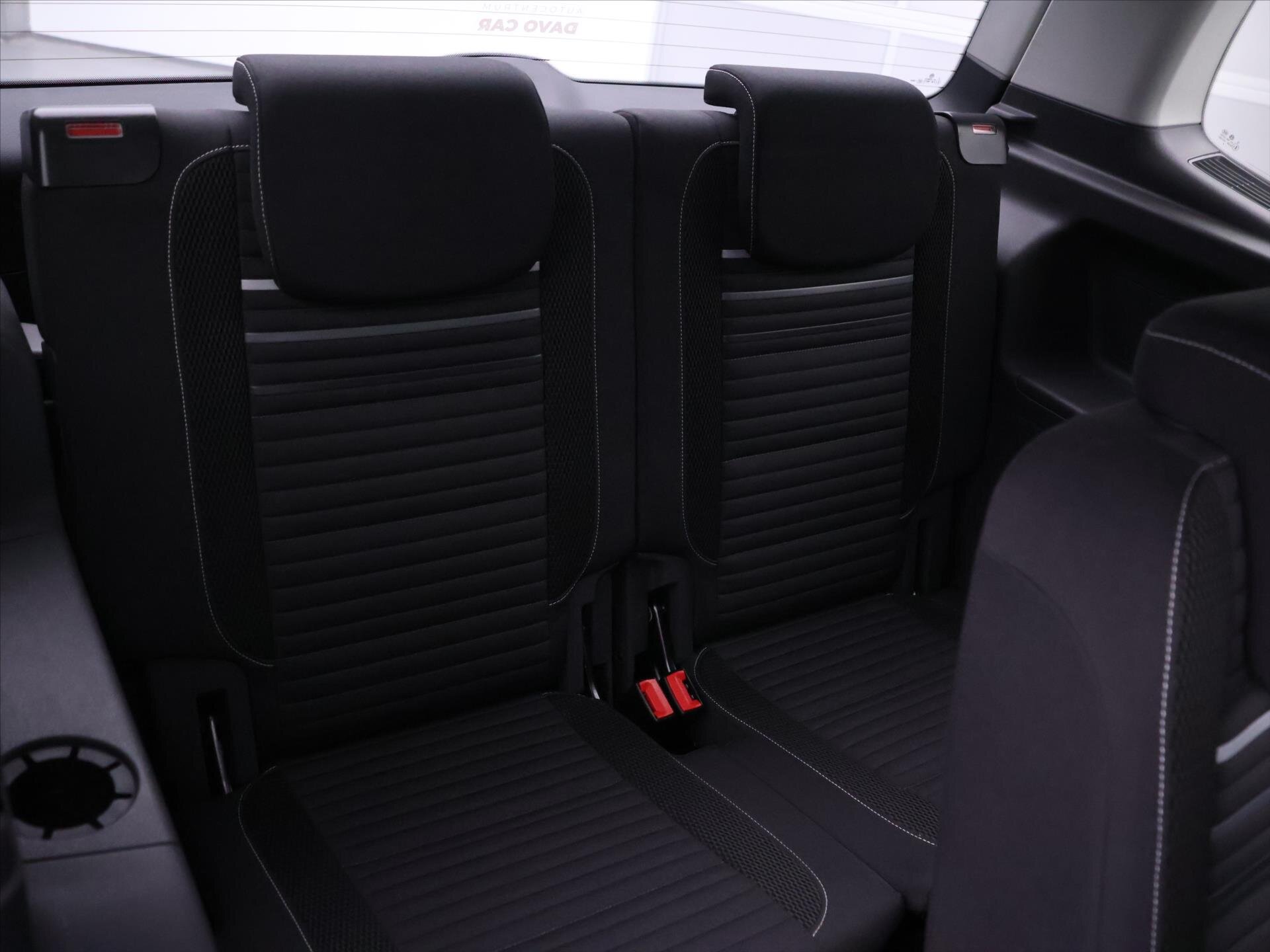 Volkswagen Touran MPV 1,2 l 77 kw