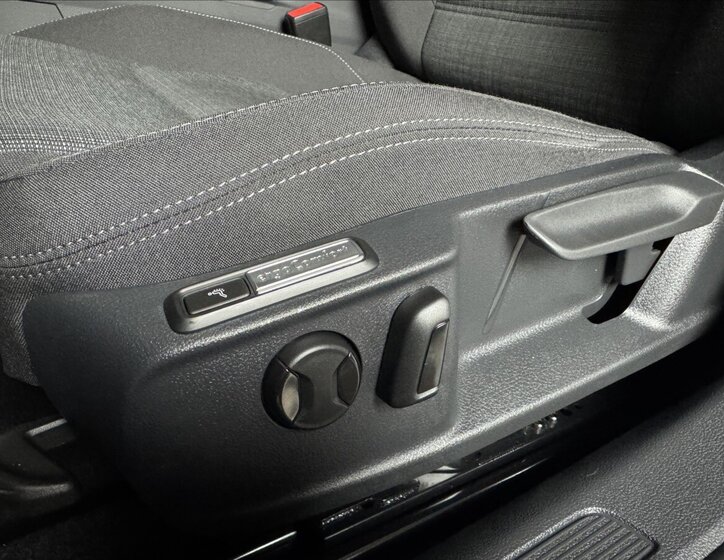 Volkswagen Passat 24