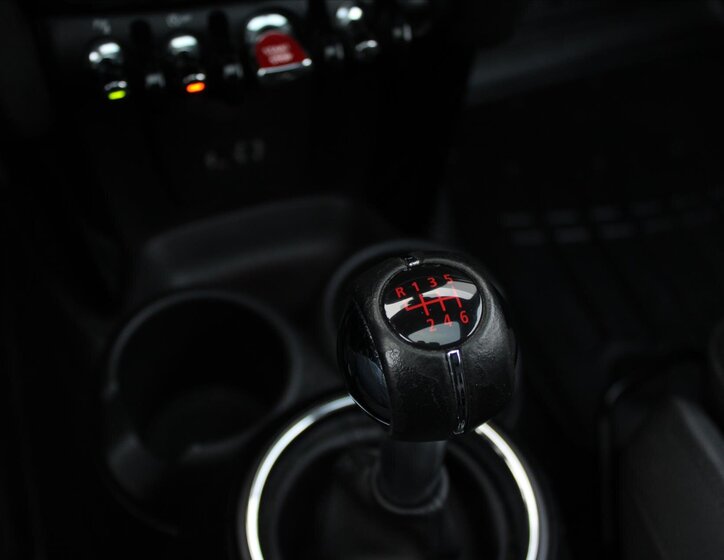 Mini Cooper S Hatchback 2,0 l 141 kw