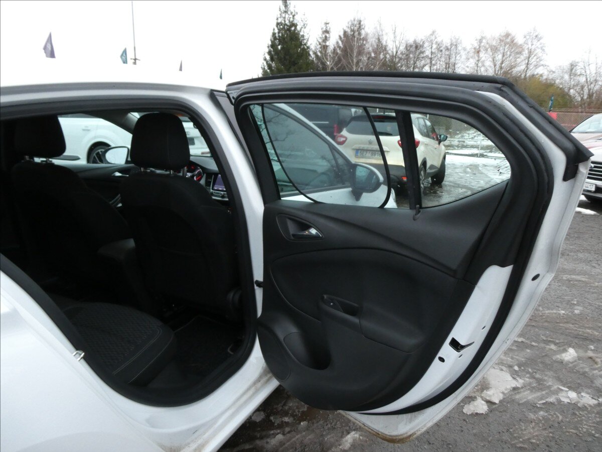 Opel Astra Hatchback 1,6 l 81 kw