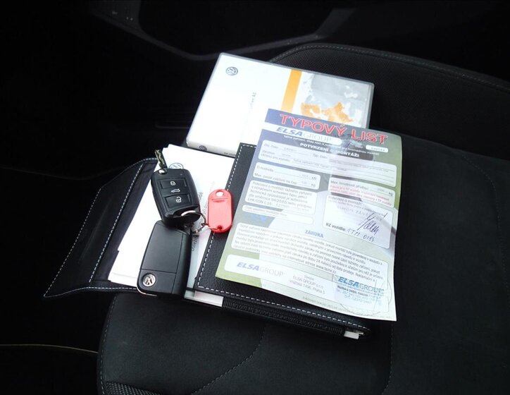 Volkswagen Tiguan SUV / Terénní 2,0 l 110 kw