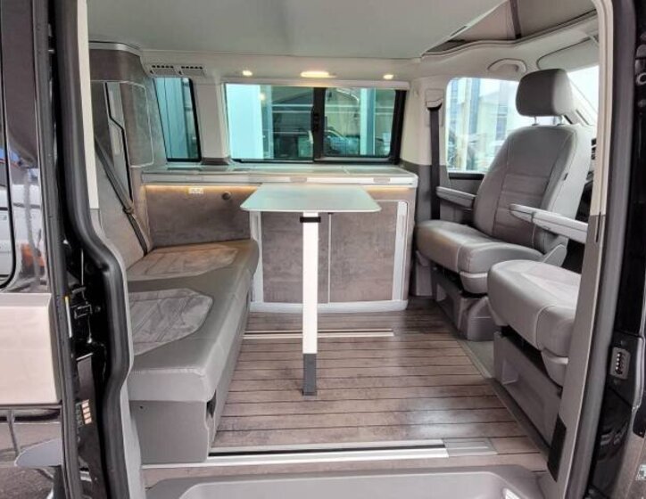 Volkswagen California VAN-Minibus 2,0 l 150 kw