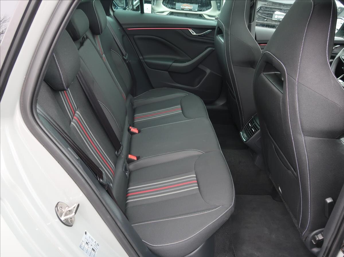 Škoda Scala Hatchback 999,0 85 kw