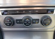 Volkswagen Golf Hatchback 1,2 l 63 kw