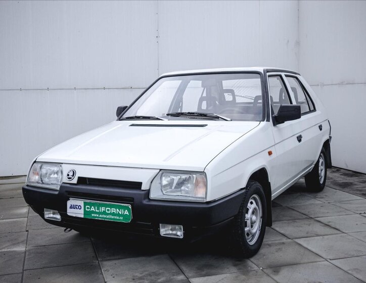 Škoda Favorit Hatchback 1,3 l 46 kw