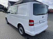 Volkswagen Transporter Kombi 2,0 l 75 kw