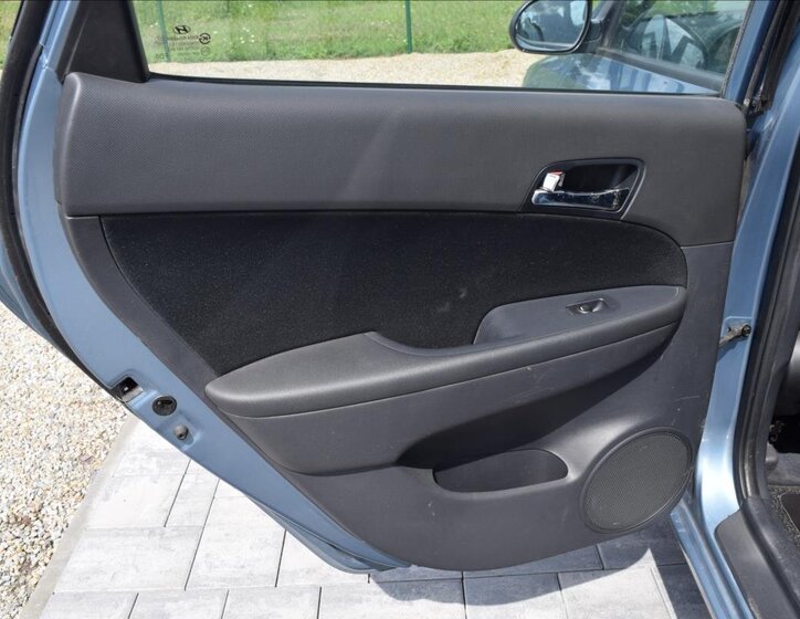 Hyundai i30 Hatchback 1,6 l 66 kw