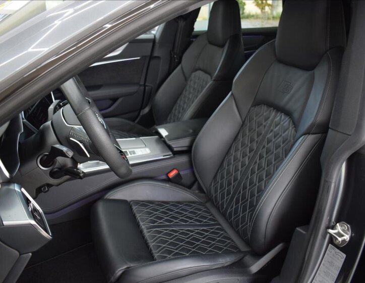 Audi S7 Hatchback 3,0 l 257 kw