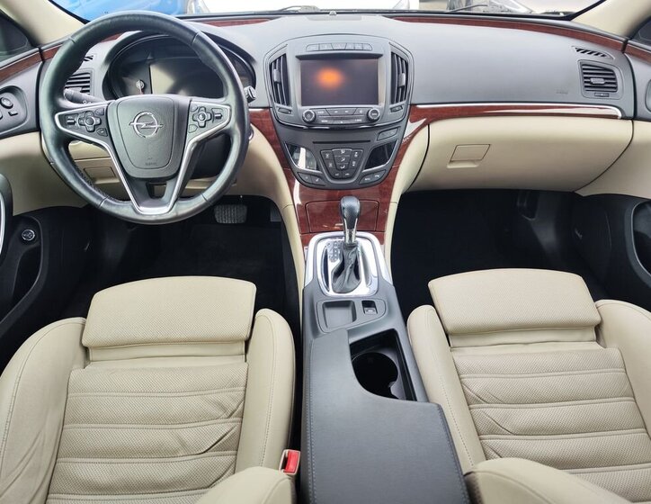 Opel Insignia 15