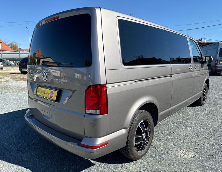 Volkswagen Caravelle 6