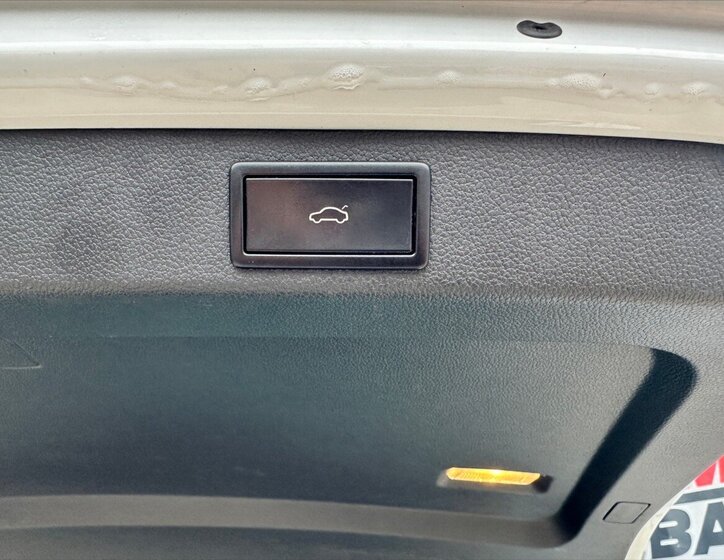 Škoda Superb Kombi 2,0 l 206 kw