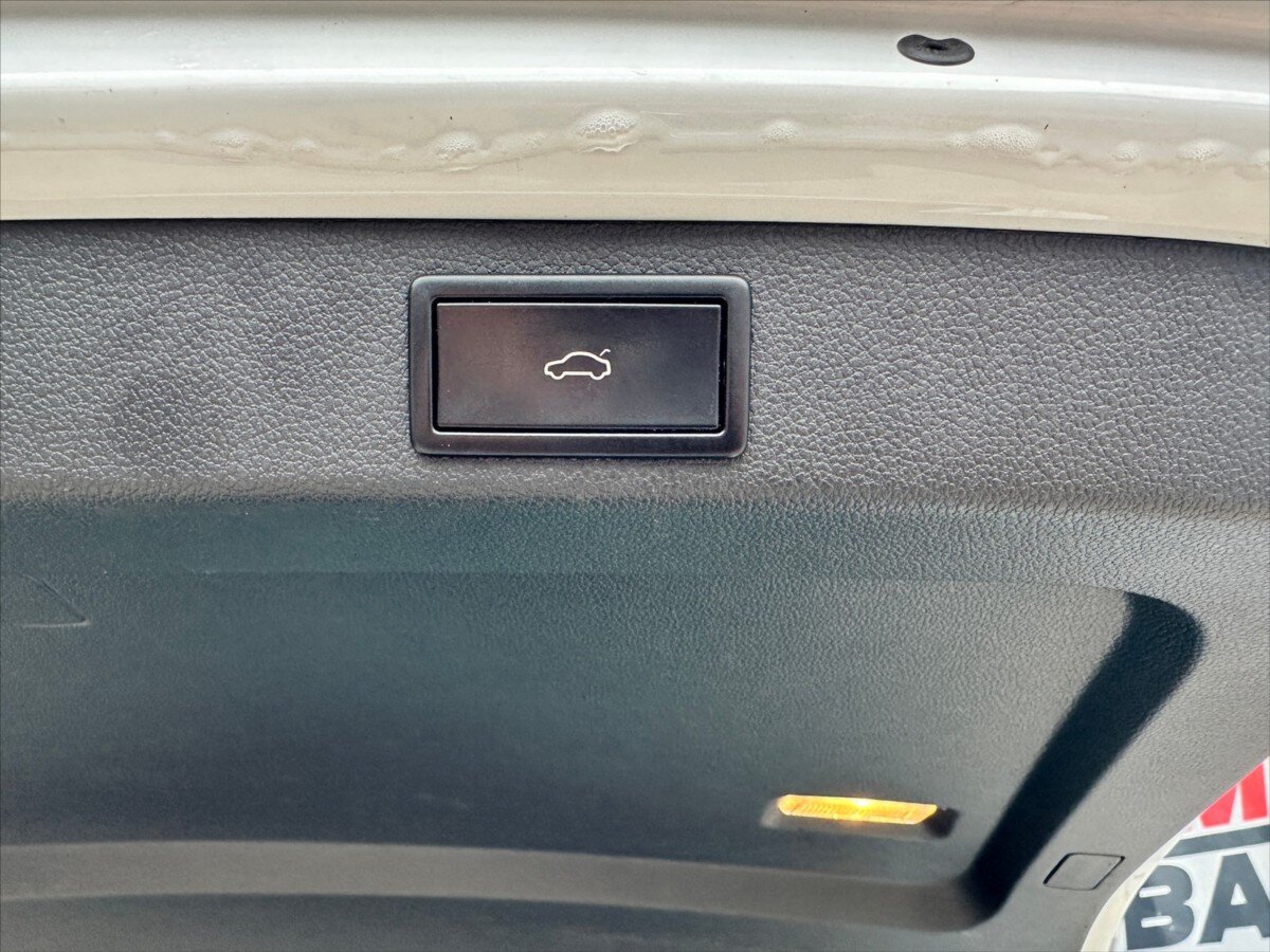 Škoda Superb Kombi 2,0 l 206 kw