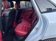 Porsche Macan SUV / Terénní 3,0 l 190 kw