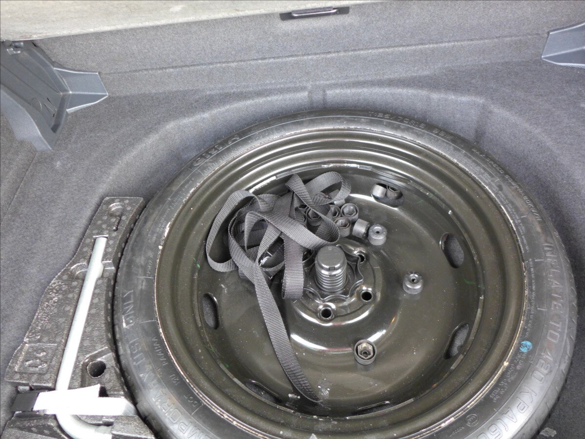 Volkswagen Golf Sportsvan Kombi 1,2 l 81 kw